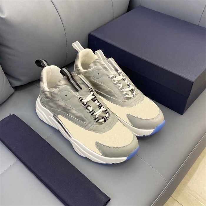 Luxury Designer Women Man Casual Shoes Fashion Winter Fall Leather Mesh Patchwork Lace Up Sports Trainers Top Quality All Size Complete, Color6
Luxury Designer Women Man Casual Shoes Fashion Winter Fall Leather Mesh Patchwork Lace Up Sports Trainers Top Quality All Size Complete, Color6