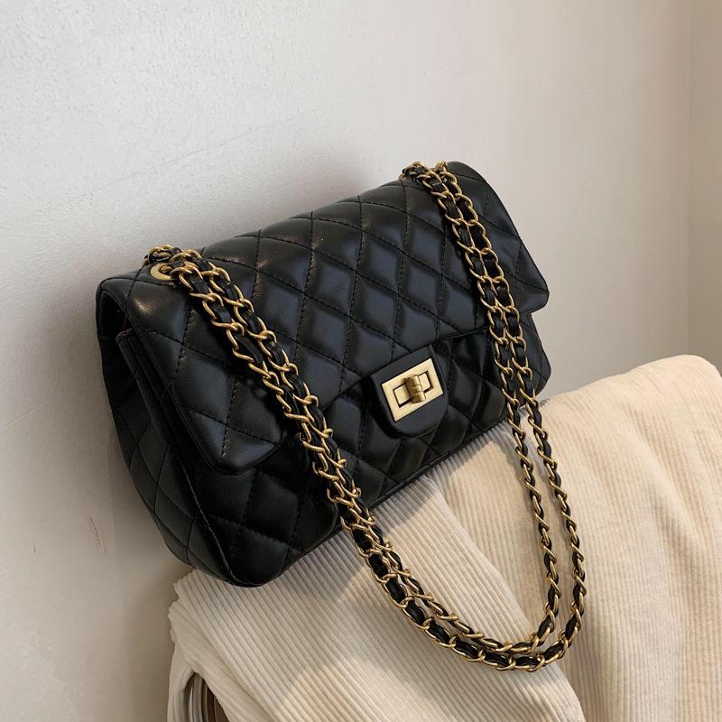 Cross Body Textured Women's Bags 2021 Spring Trendy Fashion Underarm Diamond Chain Shoulder Messenger Bag Personalized Small Square, Beige
Cross Body Textured Women's Bags 2021 Spring Trendy Fashion Underarm Diamond Chain Shoulder Messenger Bag Personalized Small Square, Beige