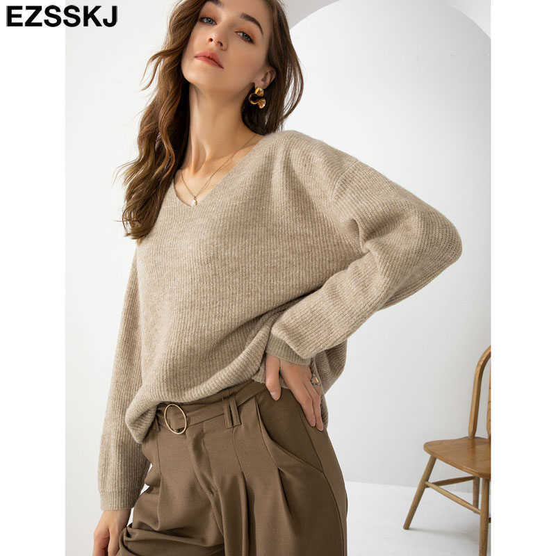 Basic Thick Loose v-neck oversize Sweater Pullover Women Autumn winter Casual long Sleeve Sweater For women Chic Jumpers top 210918