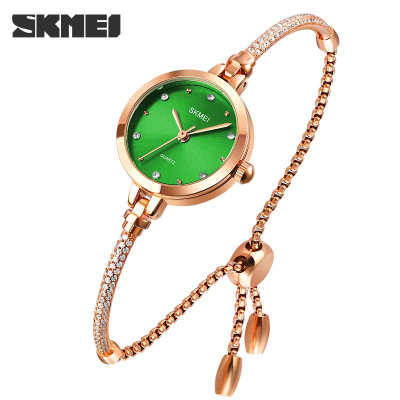 Wristwatches Fashion Women Quartz Watches Luxury Wristband Ladies Dress Wristwatch Date Simple Design Women's Casual Watch Skmei Brand Hour, Silver
Wristwatches Fashion Women Quartz Watches Luxury Wristband Ladies Dress Wristwatch Date Simple Design Women's Casual Watch Skmei Brand Hour, Silver