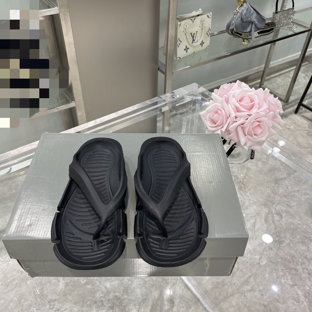 2021 Paris Sliders Mens Womens Summer Sandals Beach Slippers Ladies Flip Flops Loafers Black White Red Green Slides CShoe With Box 0710, 03
2021 Paris Sliders Mens Womens Summer Sandals Beach Slippers Ladies Flip Flops Loafers Black White Red Green Slides CShoe With Box 0710, 03