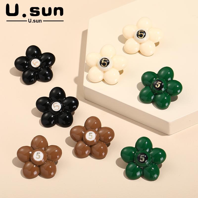 Stud Large Flower Resin Earrings 2021 Trend Korean Fashion Acrylic Number Five Christmas Women Girls Piercing Jewelry, Golden;silver
Stud Large Flower Resin Earrings 2021 Trend Korean Fashion Acrylic Number Five Christmas Women Girls Piercing Jewelry, Golden;silver