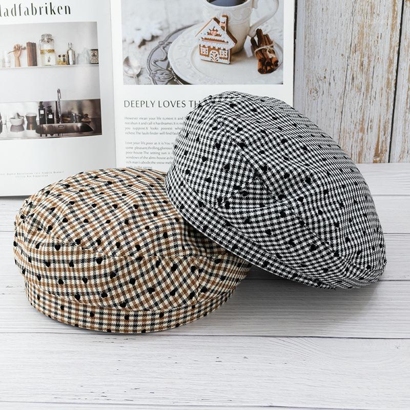 Berets Women's Hat Sweet And Fashionable Early Autumn Thin Love Plaid Beret Female Japanese Retro Wild Octagonal Tide, Black
Berets Women's Hat Sweet And Fashionable Early Autumn Thin Love Plaid Beret Female Japanese Retro Wild Octagonal Tide, Black