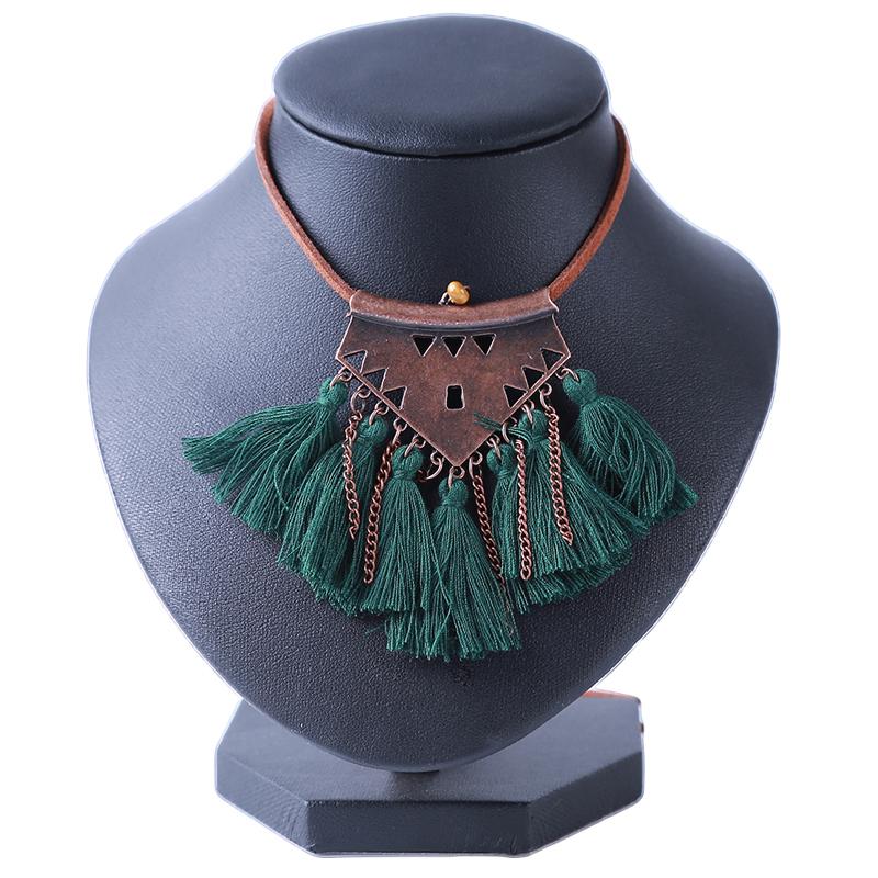 Pendant Necklaces Bohemia Style Tassel Necklace Women Fashion Jewelry Leather Rope Chain Silk Fabric Boho Choker 2021 Autumn Winter Sweater
Pendant Necklaces Bohemia Style Tassel Necklace Women Fashion Jewelry Leather Rope Chain Silk Fabric Boho Choker 2021 Autumn Winter Sweater