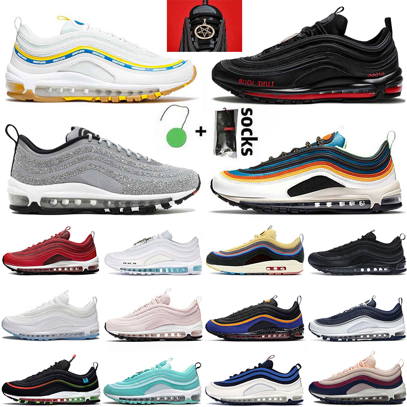 2021 Cushions 97 Men Women Running Shoes Sports Satan Triple White Swarovski LX Silver Bullet University Red Off MSCHF Jesus 97OG Trainers Sneakers
2021 Cushions 97 Men Women Running Shoes Sports Satan Triple White Swarovski LX Silver Bullet University Red Off MSCHF Jesus 97OG Trainers Sneakers