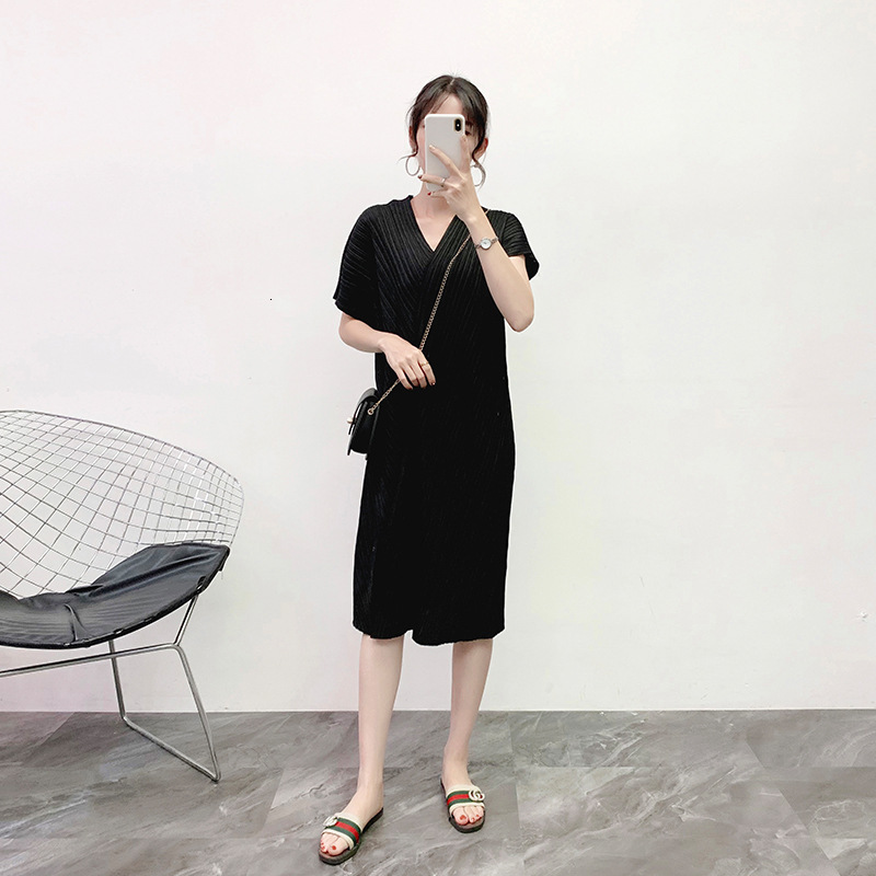 2021 New Latest Summer Women Fashion Large Size Elastic V-neck Boho Chic Tweed Pleated for Eam 89030 Zaju, Blue
2021 New Latest Summer Women Fashion Large Size Elastic V-neck Boho Chic Tweed Pleated for Eam 89030 Zaju, Blue