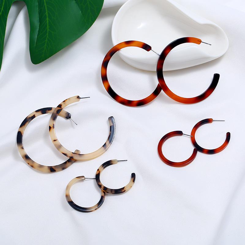 Hoop & Huggie Korean Fashion Cute Earrings Acrylic Leopard Print Geometric Round C-shaped Jewelry For Women 2021
Hoop & Huggie Korean Fashion Cute Earrings Acrylic Leopard Print Geometric Round C-shaped Jewelry For Women 2021