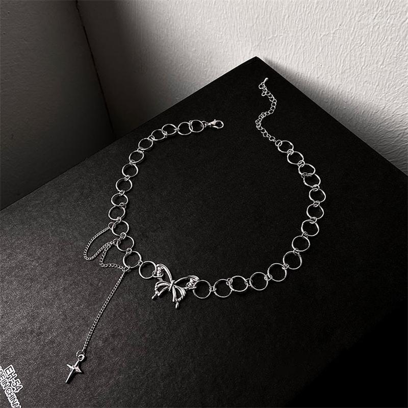 Chains Retro Creative Star Butterfly Shape Pendant Necklace Simple Tassel Design Clavicle Chain Women's Party Accessories Gift
Chains Retro Creative Star Butterfly Shape Pendant Necklace Simple Tassel Design Clavicle Chain Women's Party Accessories Gift