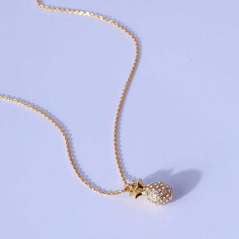 Pendant Necklaces Simple Tropical Fruit Series Pineapple Inlaid With Zircon Small And Exquisite Necklace
Pendant Necklaces Simple Tropical Fruit Series Pineapple Inlaid With Zircon Small And Exquisite Necklace