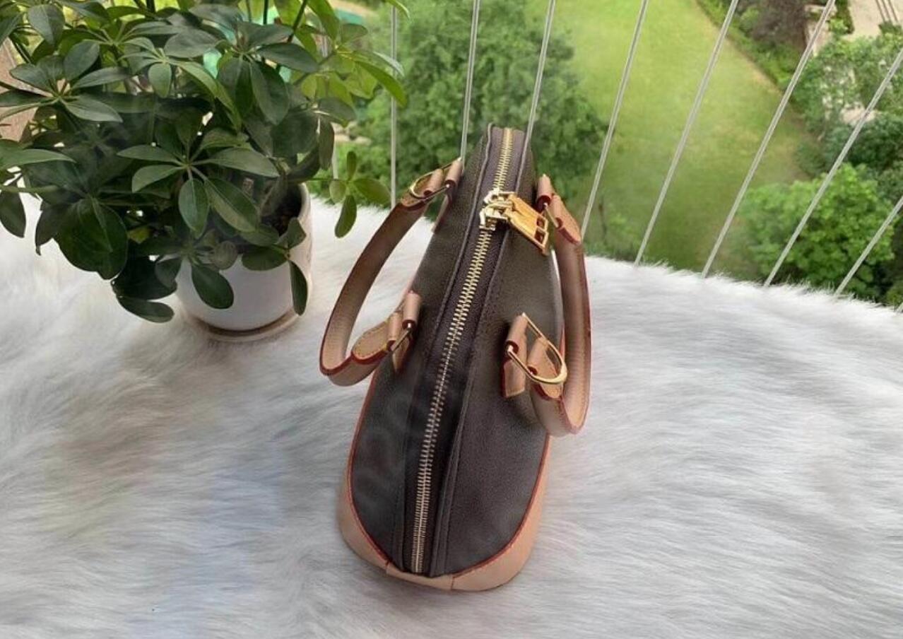 ALMA BB shell bag women handbag leather shoulder bags crossbody bag Messenger handbags with loc, Customize
ALMA BB shell bag women handbag leather shoulder bags crossbody bag Messenger handbags with loc, Customize