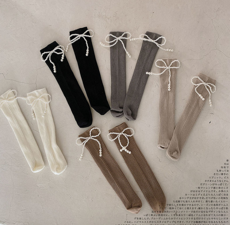 Sweet Girls pearls Bows applique princess socks kids vertical stripe knitted sock autumn children soft cotton legs Q1845, Mix colors
Sweet Girls pearls Bows applique princess socks kids vertical stripe knitted sock autumn children soft cotton legs Q1845, Mix colors