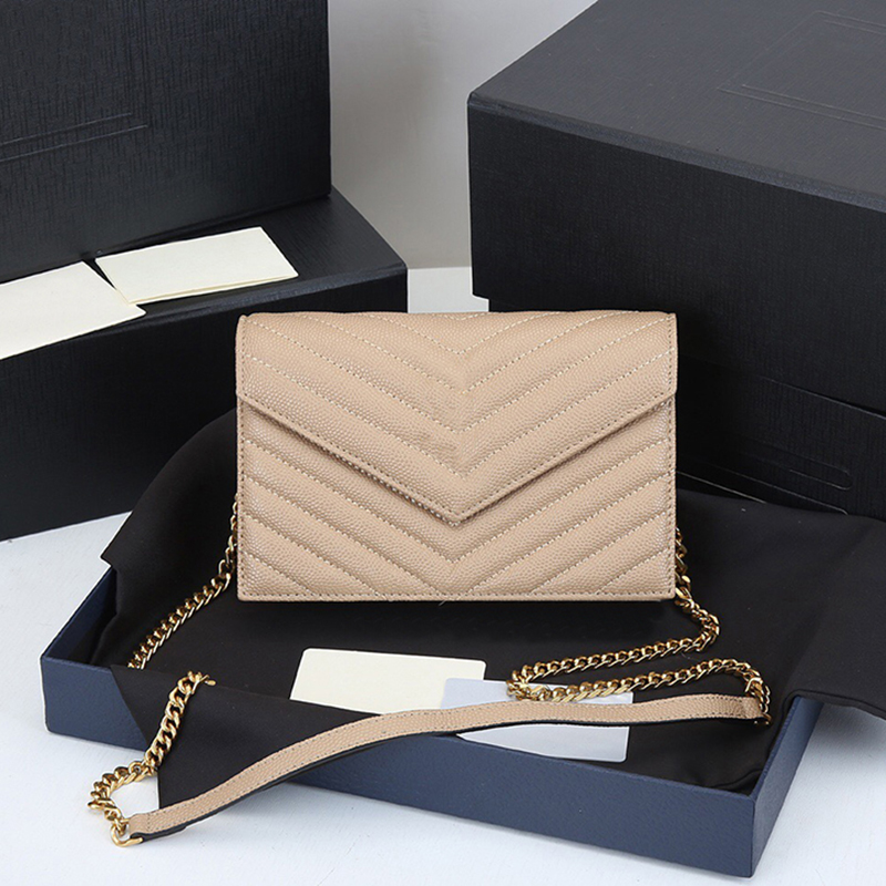 5A+ envelope Chain bags women handbags Genuine Leather Shoulder Bag messenger crossbody purse mini clutch Classic Fashion Designer wallet with original box, Black
5A+ envelope Chain bags women handbags Genuine Leather Shoulder Bag messenger crossbody purse mini clutch Classic Fashion Designer wallet with original box, Black