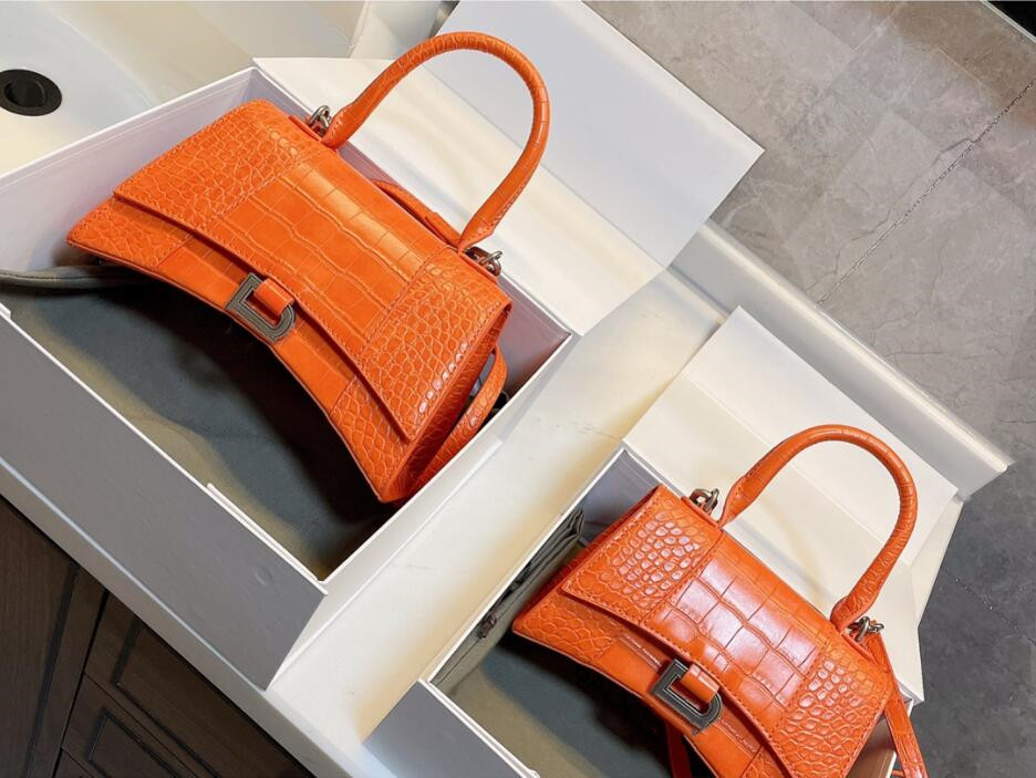 Handbag Designers Wallet Shoulder Crossbody Bag Purse Tote Half Moon Hobos Hasp Mini Plain Alligator Crocodile One Handle Clutch Bags Women Luxury Handbag Backpack, No bag
Handbag Designers Wallet Shoulder Crossbody Bag Purse Tote Half Moon Hobos Hasp Mini Plain Alligator Crocodile One Handle Clutch Bags Women Luxury Handbag Backpack, No bag
