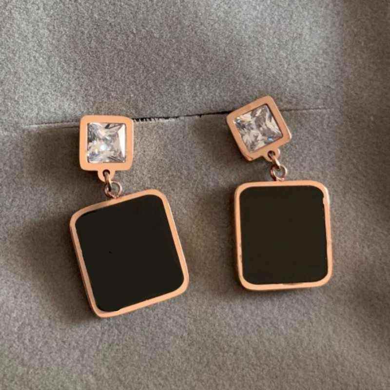 High Quality exaggerated Style Big Size Earrings Rose Gold Stainless Steel Black Colors Hip Hop Fashion Jewelry For Women Earrings Wholesale, Golden;silver
High Quality exaggerated Style Big Size Earrings Rose Gold Stainless Steel Black Colors Hip Hop Fashion Jewelry For Women Earrings Wholesale, Golden;silver