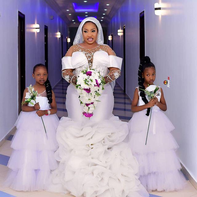 Plus Size Arabic Aso Ebi Mermaid Wedding Dresses 2022 Luxury Lace Crystal Ruffles Skirt African Nigerian Trumpet Brdial Gowns