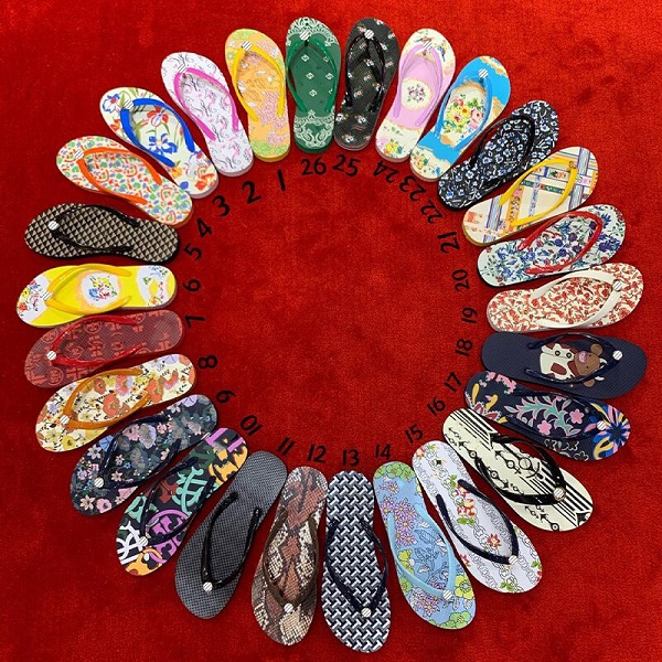 High quality designer 2021 summer TB new flip-flops with heels, thick soles, waterproof corner shoes, sandals and slippers for women, Black
High quality designer 2021 summer TB new flip-flops with heels, thick soles, waterproof corner shoes, sandals and slippers for women, Black