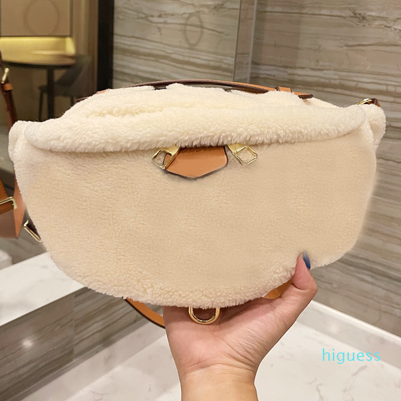 Designer- Crossbody Shoulder Bags Tote Bag Handbag Wallet Totes Luxury Waist Fashion bag 2 colors size 31*26 cm, Black
Designer- Crossbody Shoulder Bags Tote Bag Handbag Wallet Totes Luxury Waist Fashion bag 2 colors size 31*26 cm, Black