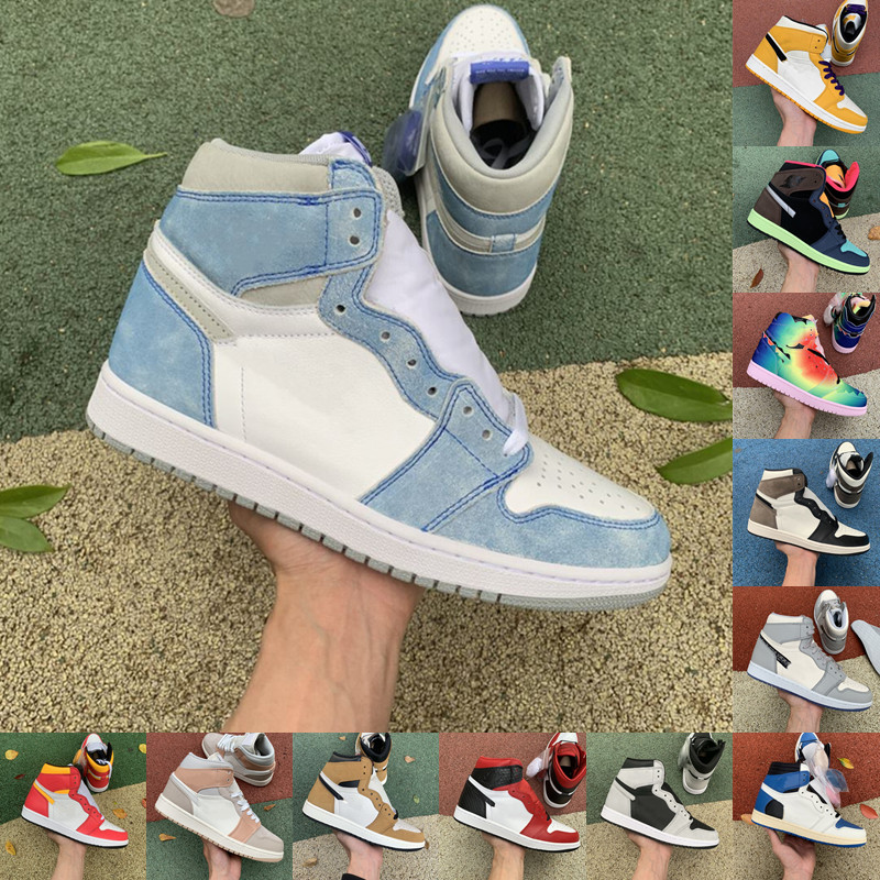 Jumpman 1 men women basketball shoes 1s J Balvin University Blue Travis Fragment mens sneakers Court Purple Satin Snake Chicago Dark Mocha trainer Size 36-46, Original shoe box
Jumpman 1 men women basketball shoes 1s J Balvin University Blue Travis Fragment mens sneakers Court Purple Satin Snake Chicago Dark Mocha trainer Size 36-46, Original shoe box