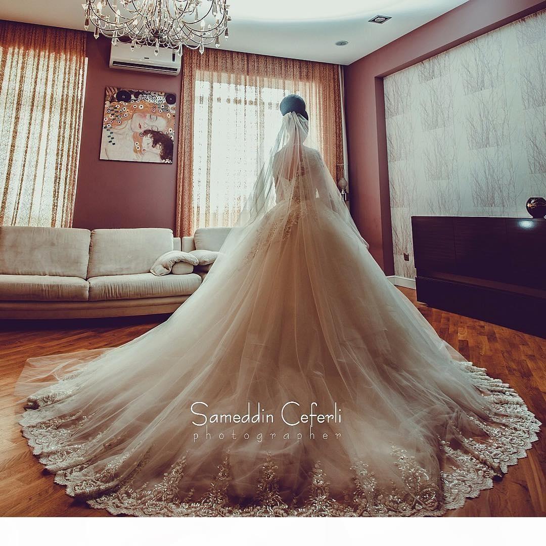 Gorgeous Long Sleeves Dresses Lace Applique Beaded Crystals Custom Made Sweep Train Tulle Wedding Bride Ball Gown Vestido De Novia