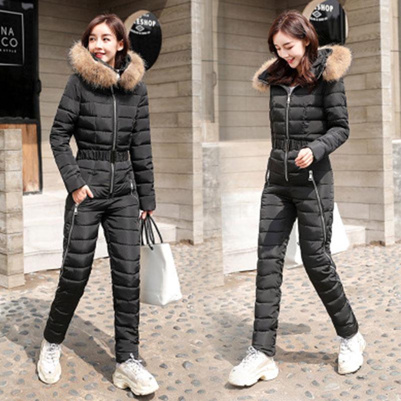 2021 New Women Short Suit Casual Hooded Real Fur Collar Two Piece Set Cotton Coat Loose Warm Outwear Solid Color Siamese Parka, Black
2021 New Women Short Suit Casual Hooded Real Fur Collar Two Piece Set Cotton Coat Loose Warm Outwear Solid Color Siamese Parka, Black