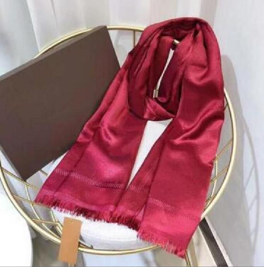 Silk Scarf Fashion Man Women 4 Season Shawl Scarf Letter Scarves Size 180x70cm 6 Color High Quality, Blue;gray
Silk Scarf Fashion Man Women 4 Season Shawl Scarf Letter Scarves Size 180x70cm 6 Color High Quality, Blue;gray
