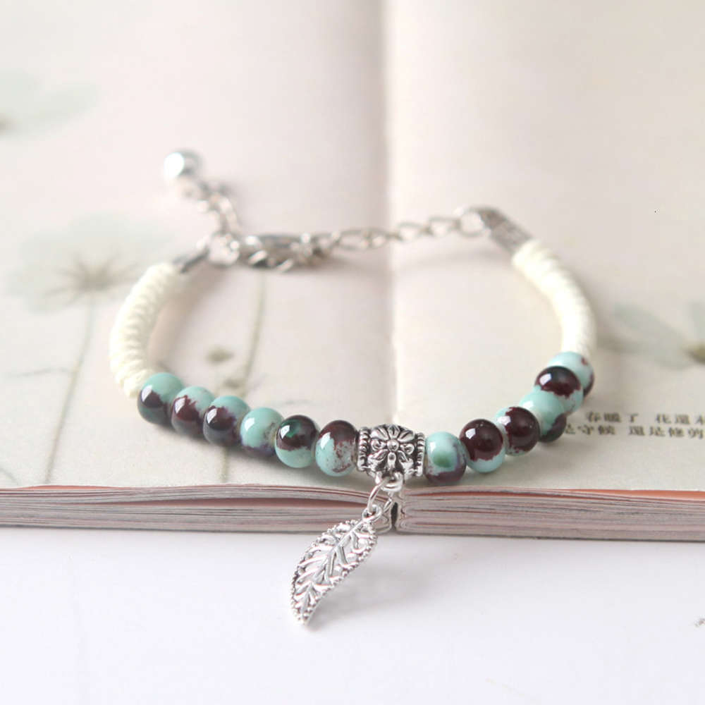 Jingdezhen national style ceramic jewelry features creative leaf bracelet, men's and women's general stalls, Golden;silver
Jingdezhen national style ceramic jewelry features creative leaf bracelet, men's and women's general stalls, Golden;silver