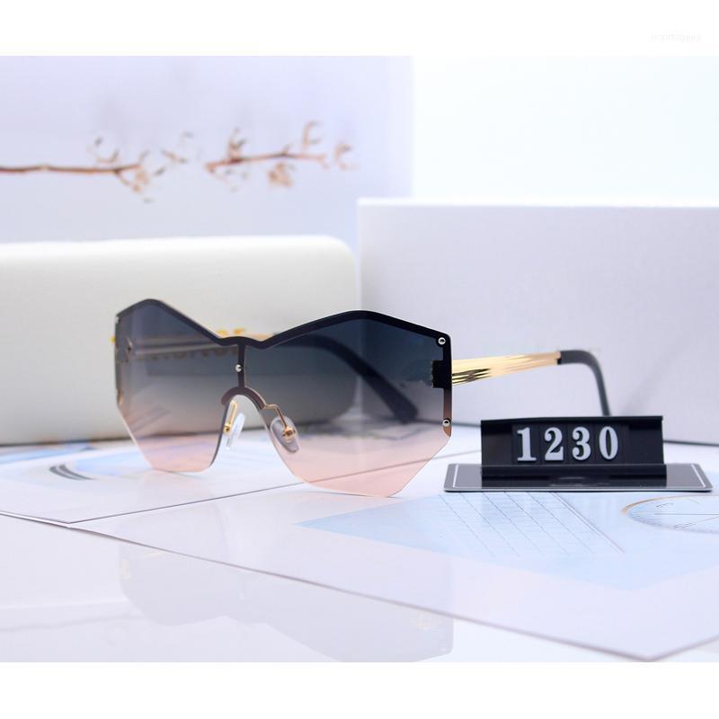 Sunglasses Men Women Windproof Oversized Glasses Gradient Color Frameless Personality Big Frame UV400 Oculos Gafas1
Sunglasses Men Women Windproof Oversized Glasses Gradient Color Frameless Personality Big Frame UV400 Oculos Gafas1