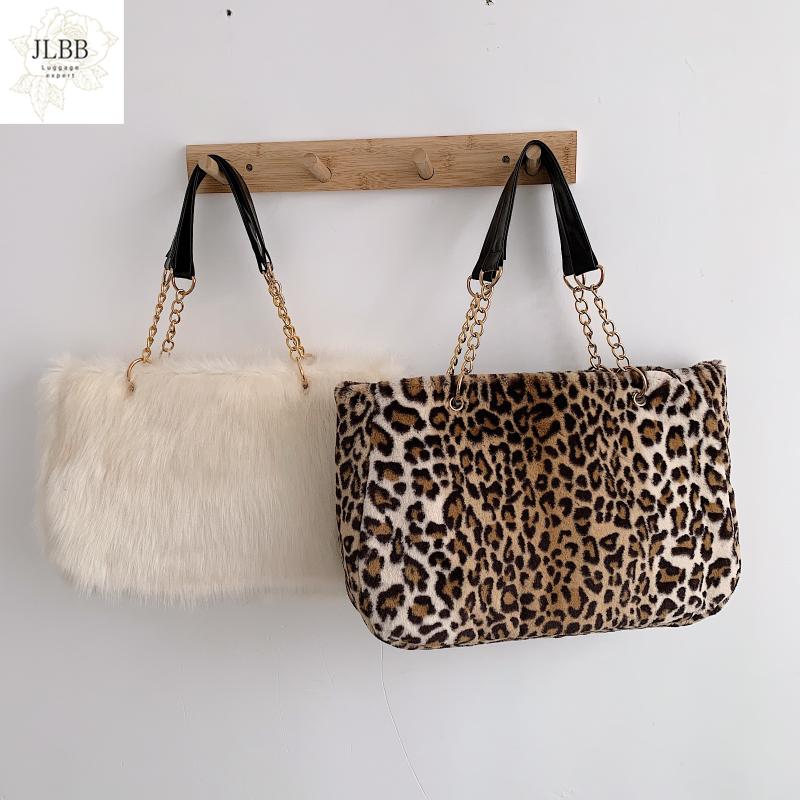 Shoulder Bags Large Capacity Leopard Faux Fur Bag Tote Women Fashion Cheetah Printing Women's Handbag Luxury Soft Plush Purse, Black
Shoulder Bags Large Capacity Leopard Faux Fur Bag Tote Women Fashion Cheetah Printing Women's Handbag Luxury Soft Plush Purse, Black
