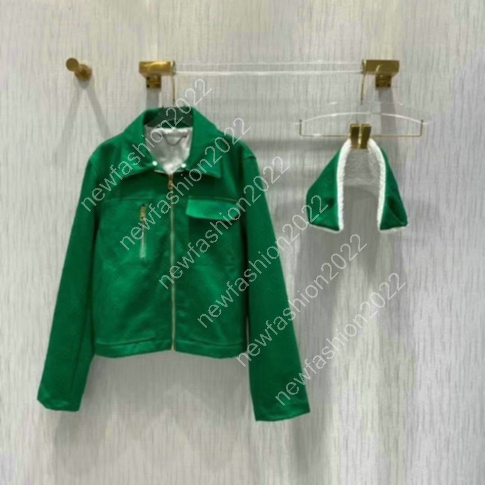 Women Jacket Autumn Spring Style Slim Letters Belt For Lady Jackets Outwear Coat Windbreaker With Button Classical Clothing S-L Monogrames Workwear Denim Jacket
Women Jacket Autumn Spring Style Slim Letters Belt For Lady Jackets Outwear Coat Windbreaker With Button Classical Clothing S-L Monogrames Workwear Denim Jacket