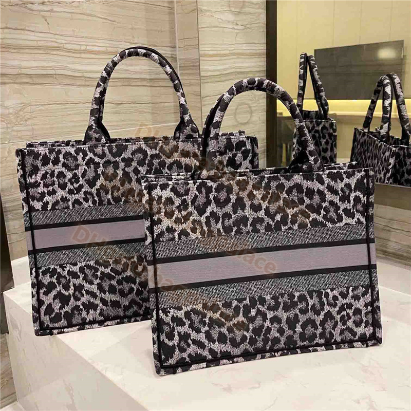 Fashion Printed Shopping Bags High Quality Luxurys Designers Bag Mother Mom Women Totes Mommy Large Capacity Ladies CrossBody Classic Open Style Casual Tote, No bags
Fashion Printed Shopping Bags High Quality Luxurys Designers Bag Mother Mom Women Totes Mommy Large Capacity Ladies CrossBody Classic Open Style Casual Tote, No bags