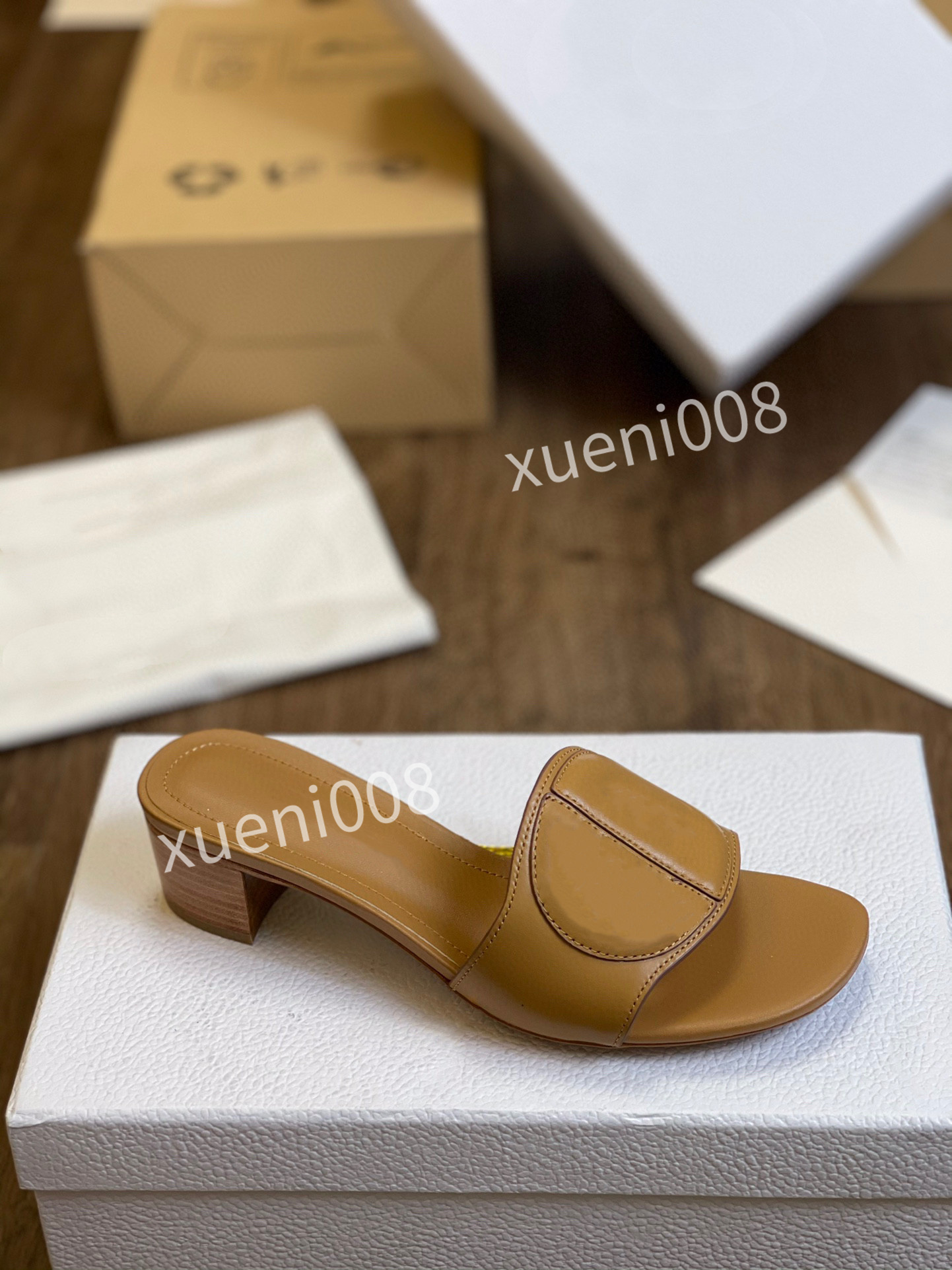2021 Luxurys Men Designer Shoes Track 35-42 Sneakers leather Trainers Women Mesh Nylon Printed 3M Triple S Platform Casual Shoe tg210406, Choose the color
2021 Luxurys Men Designer Shoes Track 35-42 Sneakers leather Trainers Women Mesh Nylon Printed 3M Triple S Platform Casual Shoe tg210406, Choose the color