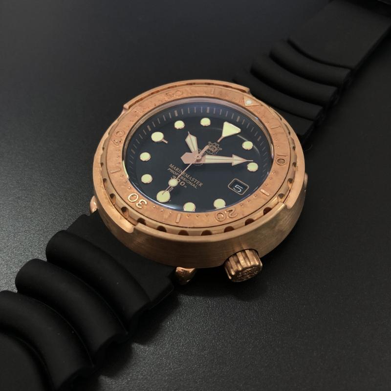 Wristwatches STEELDIVE 1975S Bronze Dive Watch 300m Japan NH35 Automatic Watches Men C3 Super Luminous Diving, Rubber-bezel lumin 
Wristwatches STEELDIVE 1975S Bronze Dive Watch 300m Japan NH35 Automatic Watches Men C3 Super Luminous Diving, Rubber-bezel lumin