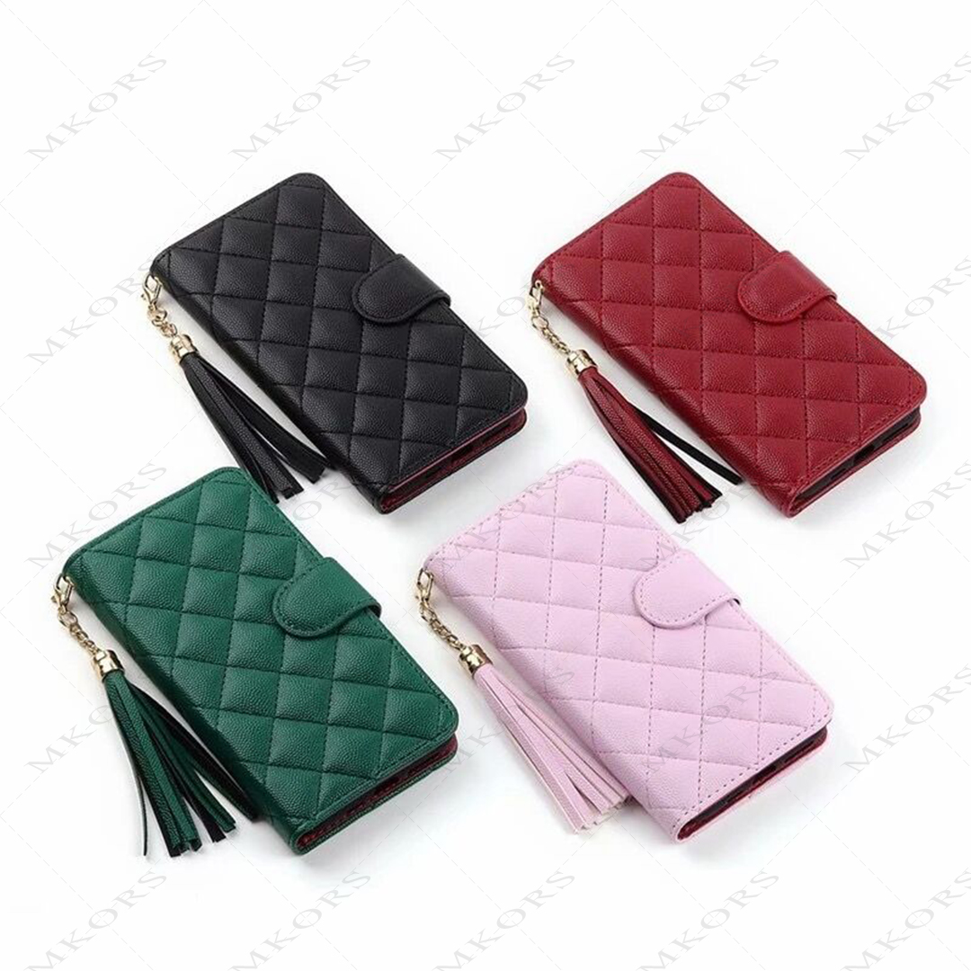 Classic Designer Phone Case for iPhone 12 Mini 12pro 11 11pro X Xs Max Xr 8 7 Plus Leather Wallet Flip Pouch Cover for iPhone12 11promax
Classic Designer Phone Case for iPhone 12 Mini 12pro 11 11pro X Xs Max Xr 8 7 Plus Leather Wallet Flip Pouch Cover for iPhone12 11promax