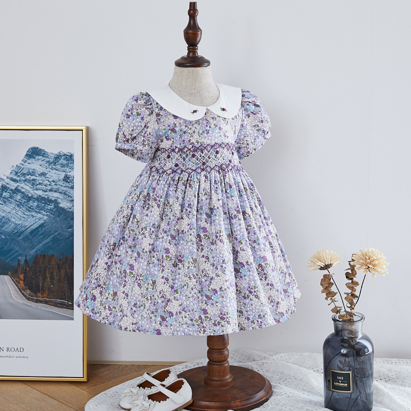 Kids Girl Smocked Floral Dress Infant Vintage Frocks Toddler Spanish Smocking Dress Children's Smock Clothes Perter Pan Collar 210303