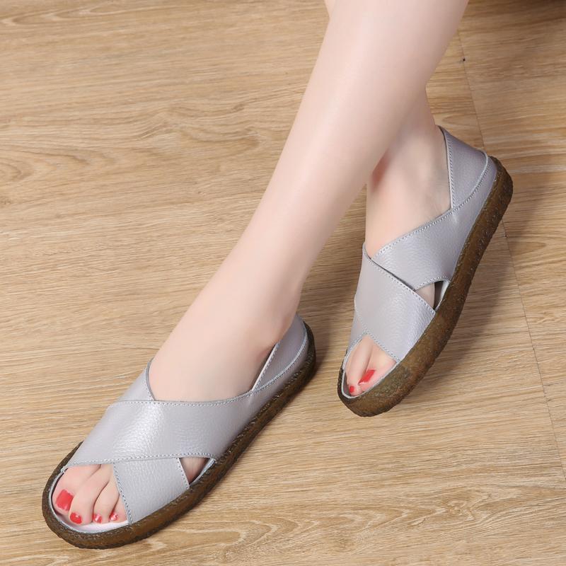 Tilocow Summer Genuine Leather Women Sandals Ladies Sandalias Mujer Female Flip Flops Slip On Shoes Woman Casual Rome Slides
Tilocow Summer Genuine Leather Women Sandals Ladies Sandalias Mujer Female Flip Flops Slip On Shoes Woman Casual Rome Slides