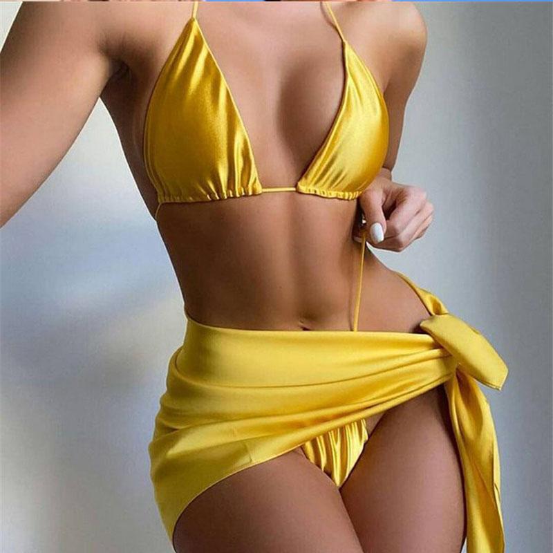 Women' Swimwear Gold Satin 3 Piece Bikini Set With Cover Up Shinny Swimsuit Padded Thong Bathing Suits
Women' Swimwear Gold Satin 3 Piece Bikini Set With Cover Up Shinny Swimsuit Padded Thong Bathing Suits
