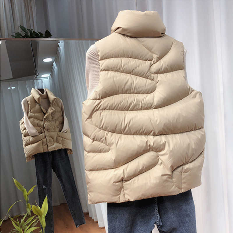 Autumn Winter 90% White Duck Down Jacket Women Ultra Light Warm Waistcoat Vest Female Sleeveless Coat 210819