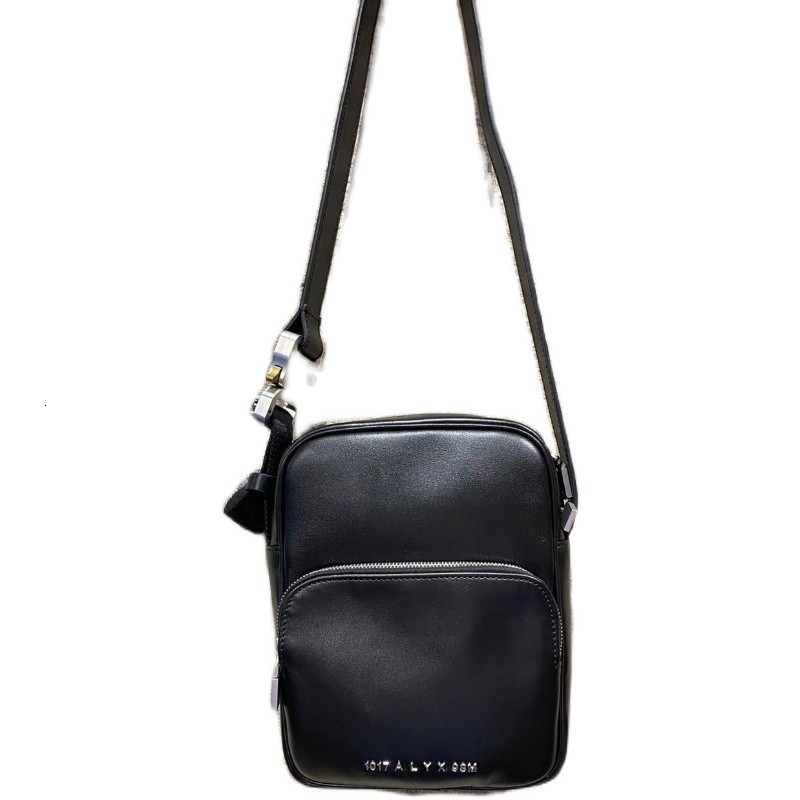 2021 New 1017 9sm Bags Men Women Best Quality Black Brie Alyx Bag Double Handles Adjustable Hook Backpacks 54px, White;black
2021 New 1017 9sm Bags Men Women Best Quality Black Brie Alyx Bag Double Handles Adjustable Hook Backpacks 54px, White;black