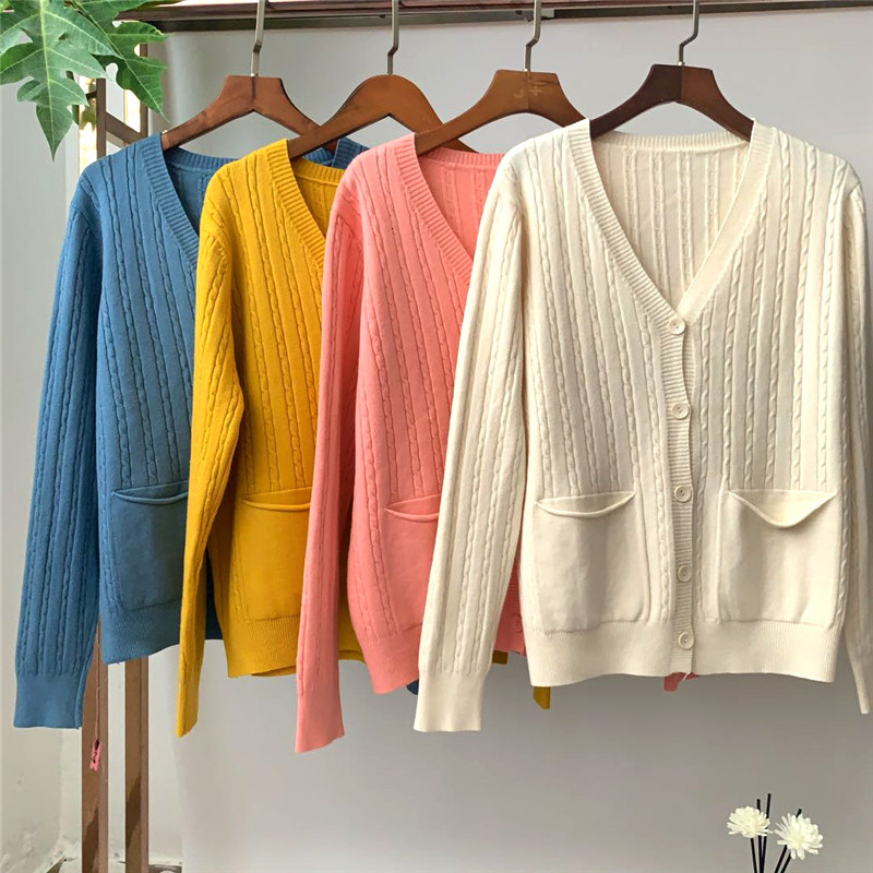 2021 Vintage Stylish Knittied Cardigan Loose Button Pockets Autumn Winter Elegant Fashion Long Sleeve Sweater Women Gfnf, Red
2021 Vintage Stylish Knittied Cardigan Loose Button Pockets Autumn Winter Elegant Fashion Long Sleeve Sweater Women Gfnf, Red