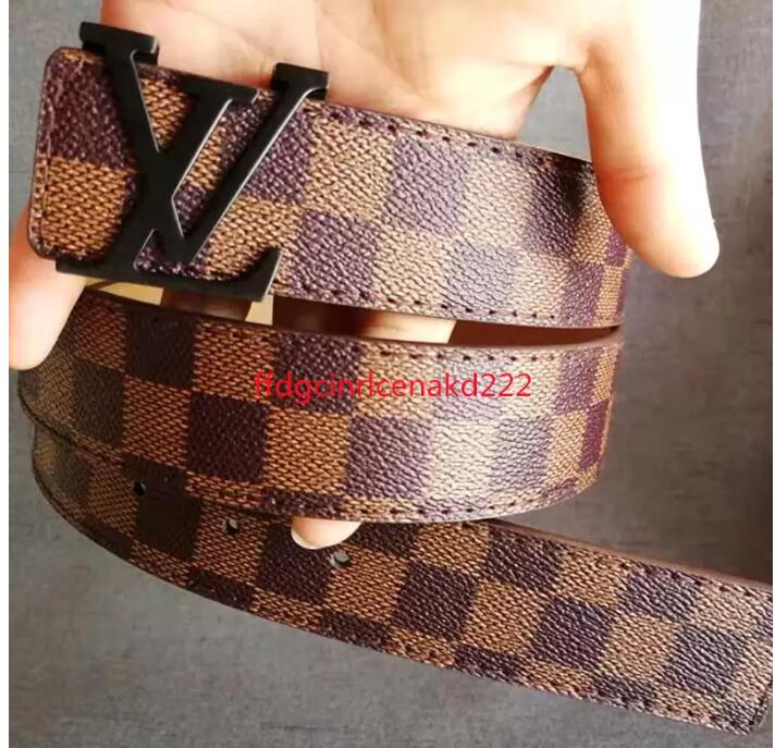 2021 LVLOUISVITTON VUTTON 2021 15 color Fashion Big buckle genuine leather belt belts men women high quality new mens belts AAAAA, Black;brown
2021 LVLOUISVITTON VUTTON 2021 15 color Fashion Big buckle genuine leather belt belts men women high quality new mens belts AAAAA, Black;brown