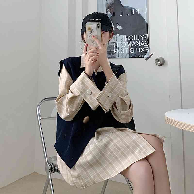 WERUERUYU Spring Autumn Sweater Vest Women Sleeveless Vests Long Sections Vest Female 210608, Photo color
WERUERUYU Spring Autumn Sweater Vest Women Sleeveless Vests Long Sections Vest Female 210608, Photo color