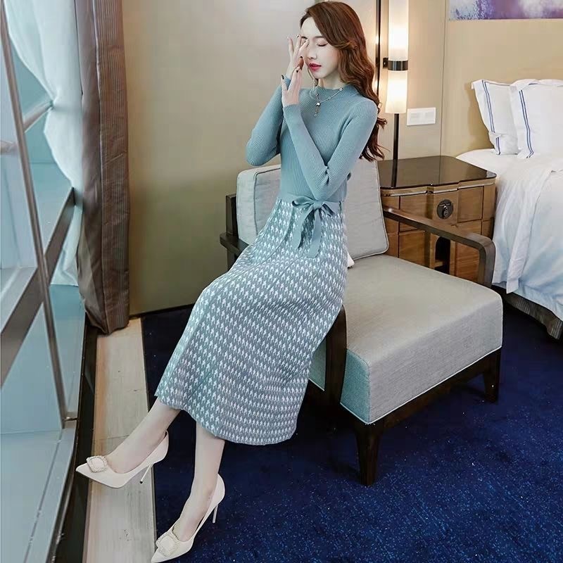 Autumn winter Vintage printed Knitted Sweater pleated Dress women OL Elegant sweater dress with belt female aline slim dress 201008