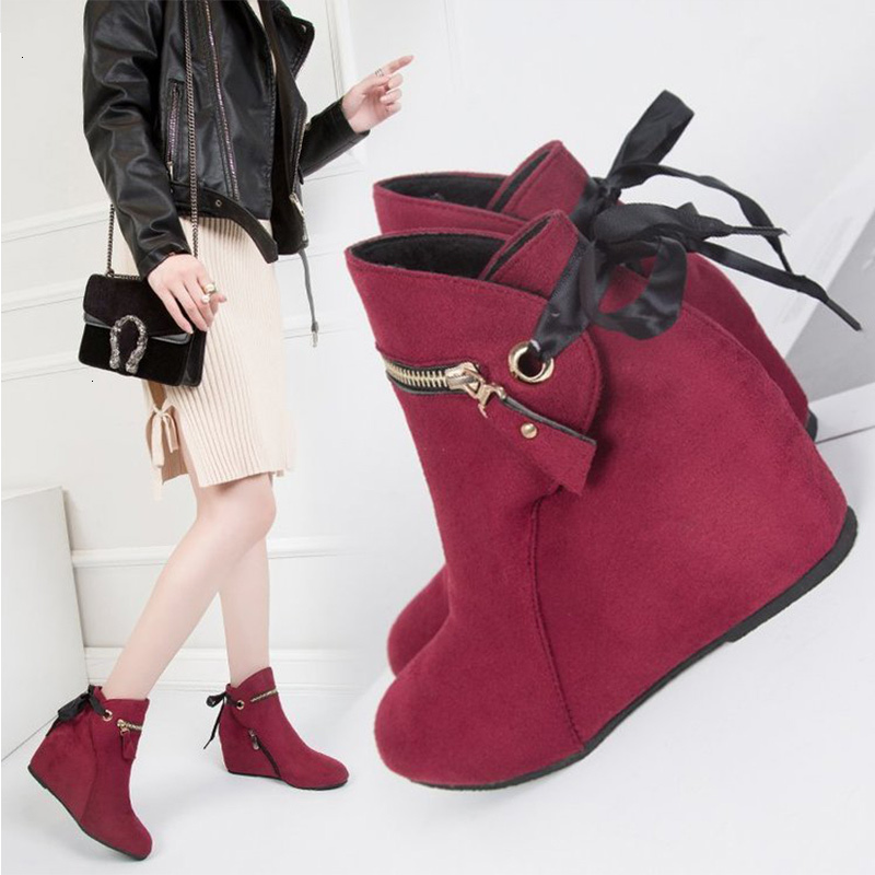 2021 New Women Boots Wee High Heels Suede Ankle Ladies Lace Up Shoes Woman Fashion Comfort Footwear Autumn 46aw HGD4, Black
2021 New Women Boots Wee High Heels Suede Ankle Ladies Lace Up Shoes Woman Fashion Comfort Footwear Autumn 46aw HGD4, Black