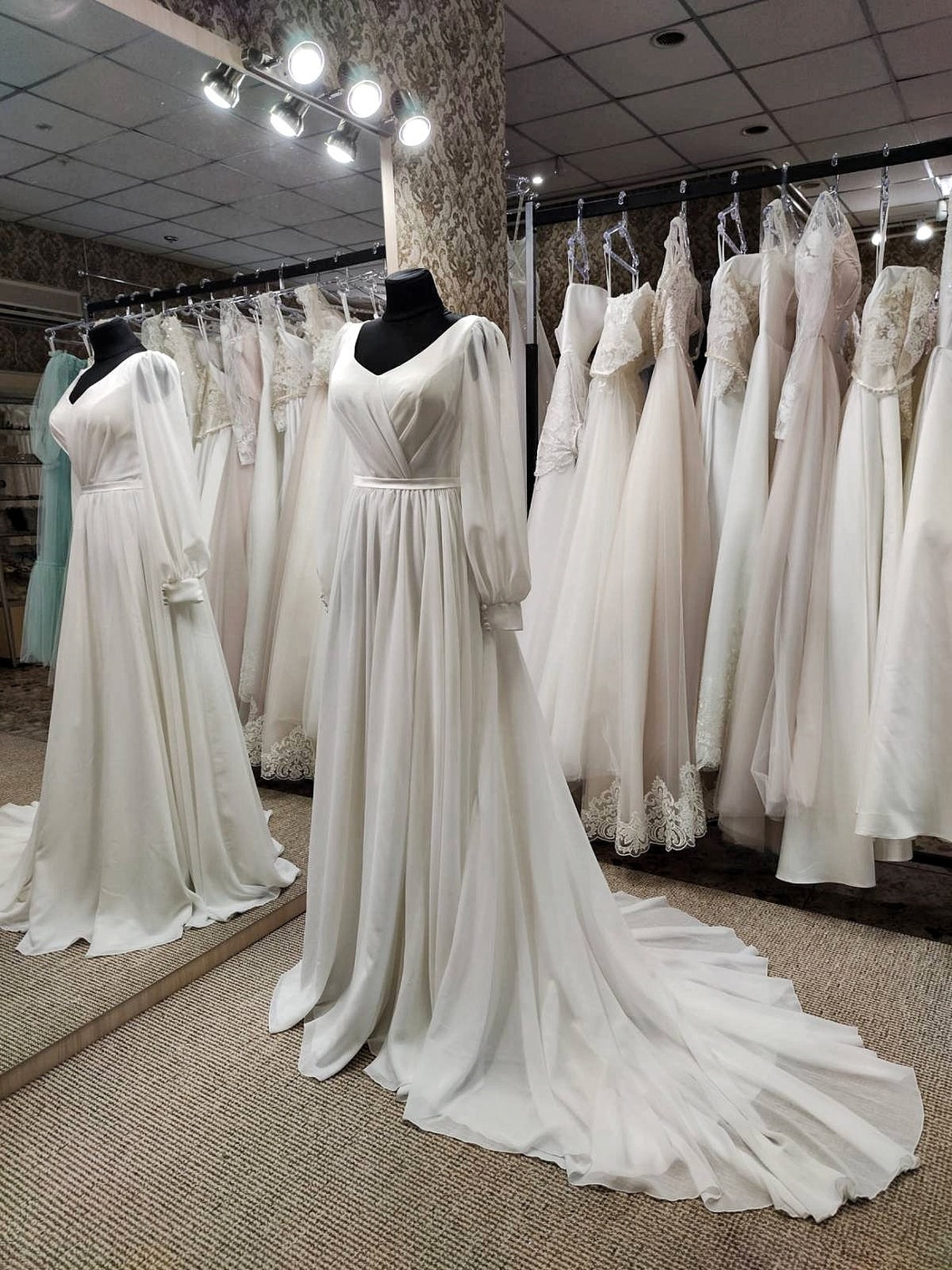 Simple White Chiffon A Line Wedding Dresses Boho Beach Bridal Gowns V-Neck Long Sleeves Plus Size Robe De Mariage Custom Made