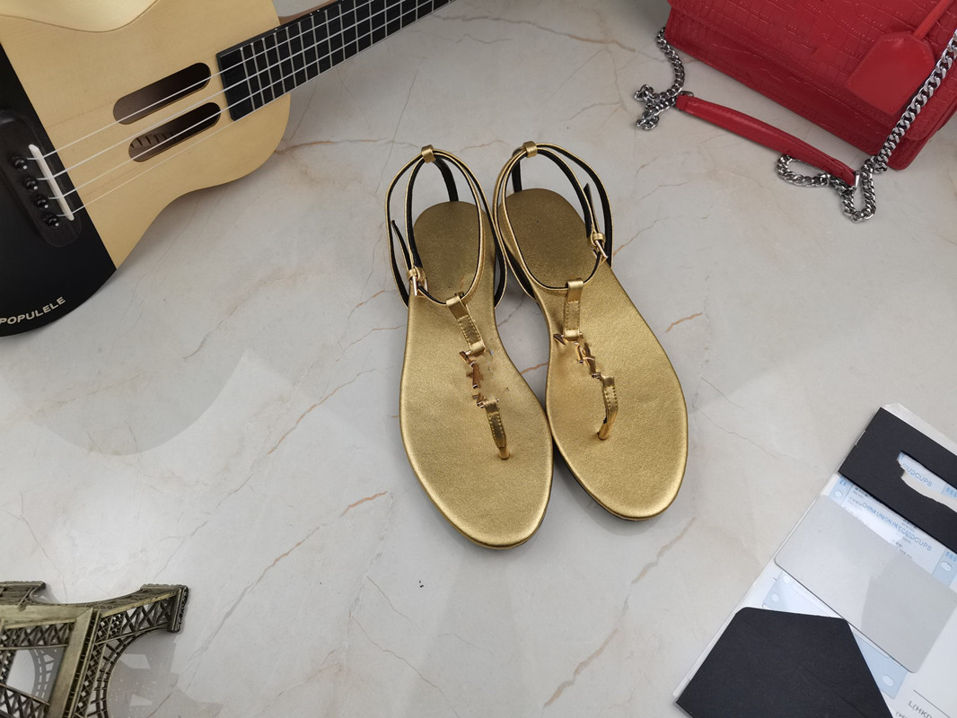 LV
Louis
VittonYSL
Luxury Designers Shoes 2021 fashion sandals high heels high quality imitation counter brand s, Black
LV
Louis
VittonYSL
Luxury Designers Shoes 2021 fashion sandals high heels high quality imitation counter brand s, Black