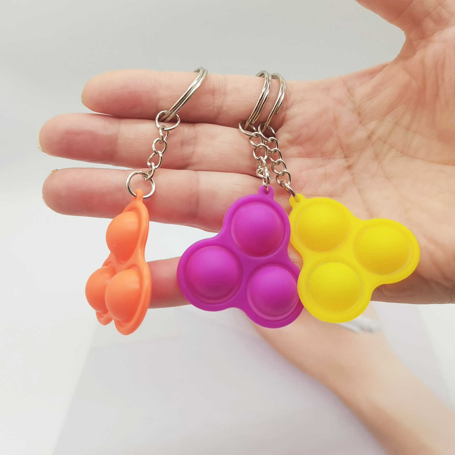 Tik tok Push poppers Fidget pops toy Simple Keychain Key Ring Finger bubble Popper Sensory Squeeze Toys pendants Squeezy Vent Balls Anti от DHgate WW