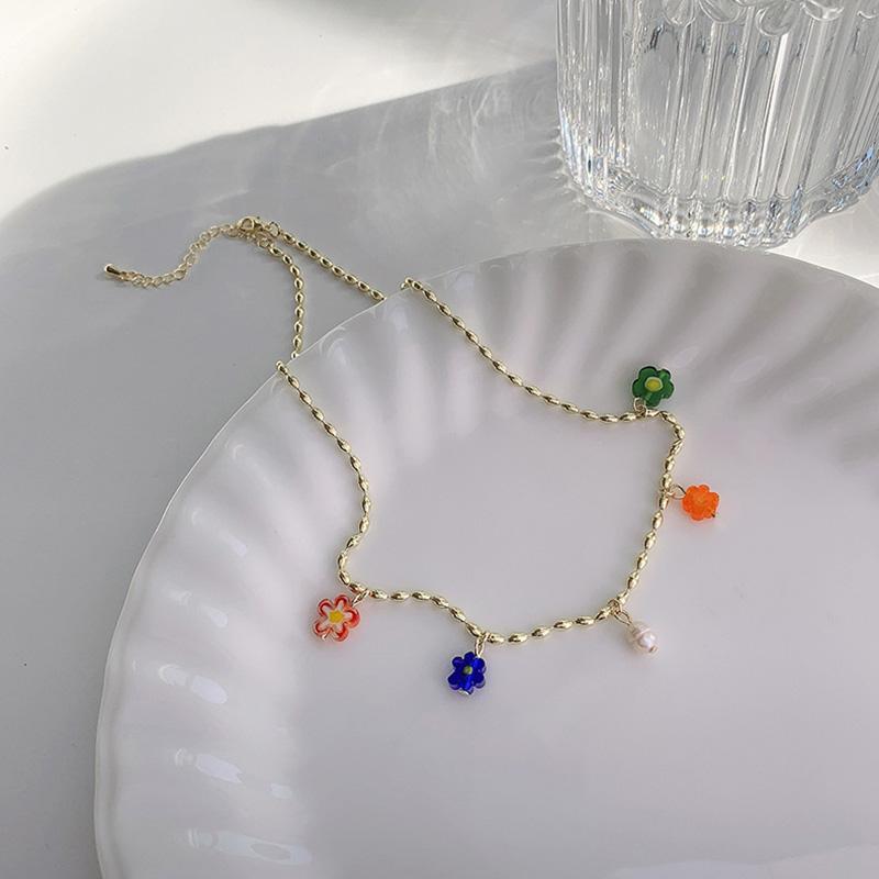Pendant Necklaces Korean Fashion Elegant Glass Colorful Flower Charms Exquisite Pearl Chains Choker For Women Gift Party Jewelry
Pendant Necklaces Korean Fashion Elegant Glass Colorful Flower Charms Exquisite Pearl Chains Choker For Women Gift Party Jewelry