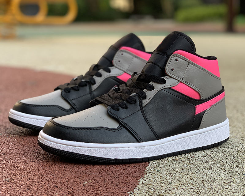 Mens 1 University Hyper Royal Basketball Shoes Women jumpman 1s Mid SE "Shadow" Black ash powder UNC Patent Top Bred Toe Outdoor leisure Sneakers with box, #1
Mens 1 University Hyper Royal Basketball Shoes Women jumpman 1s Mid SE "Shadow" Black ash powder UNC Patent Top Bred Toe Outdoor leisure Sneakers with box, #1