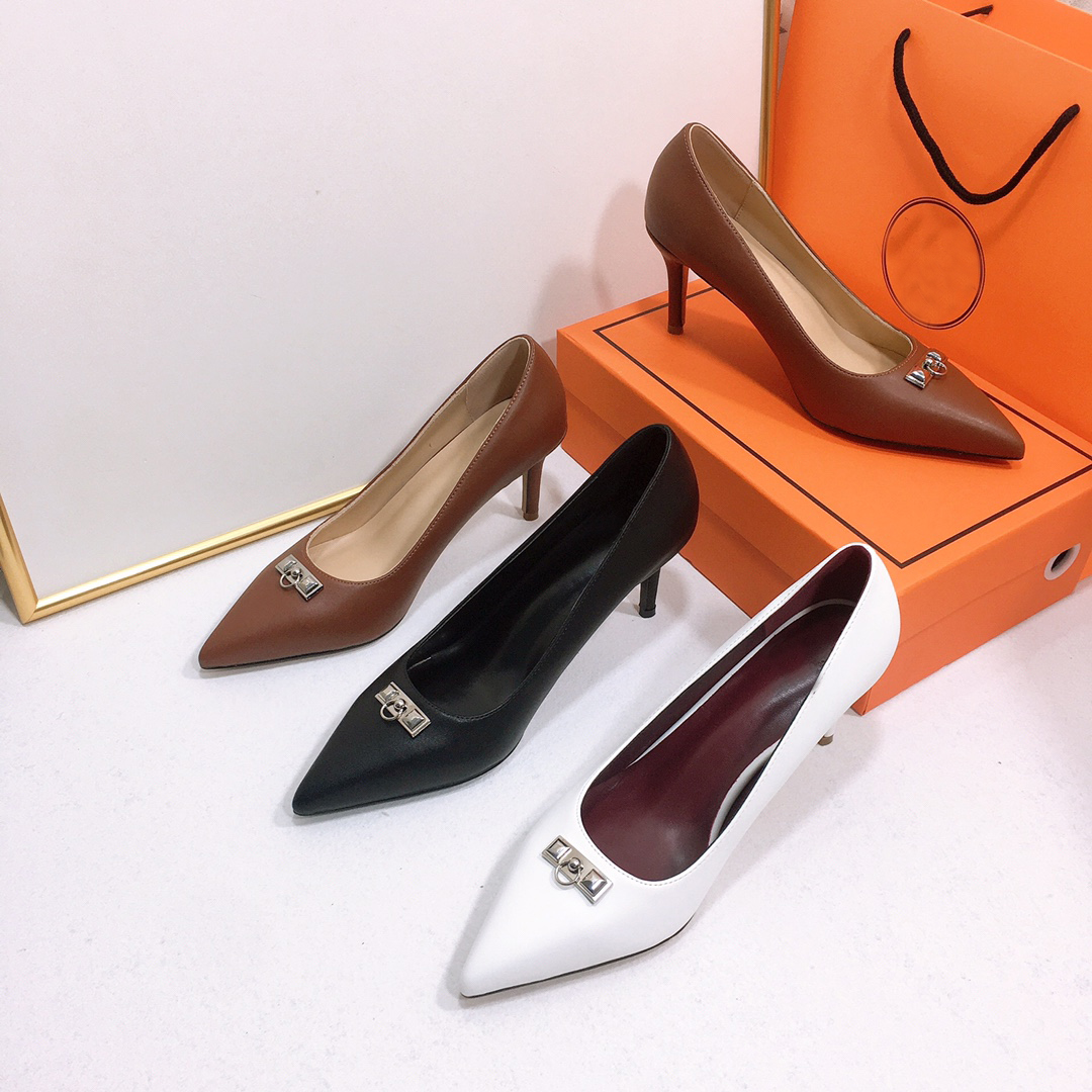 Luxury high-quality high-heeled shoes 2021 black solid color stiletto leather low-top pointed toe daily single high-heeled shoes for women
Luxury high-quality high-heeled shoes 2021 black solid color stiletto leather low-top pointed toe daily single high-heeled shoes for women