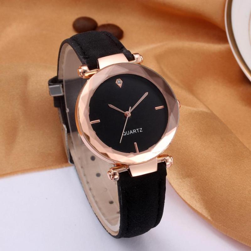 Wristwatches 2021 Fashion Women Ladies Leather Casual Sport Daily Watch Luxury Analog Quartz Crystal Wristwatch Bayan Saat F80, Black
Wristwatches 2021 Fashion Women Ladies Leather Casual Sport Daily Watch Luxury Analog Quartz Crystal Wristwatch Bayan Saat F80, Black